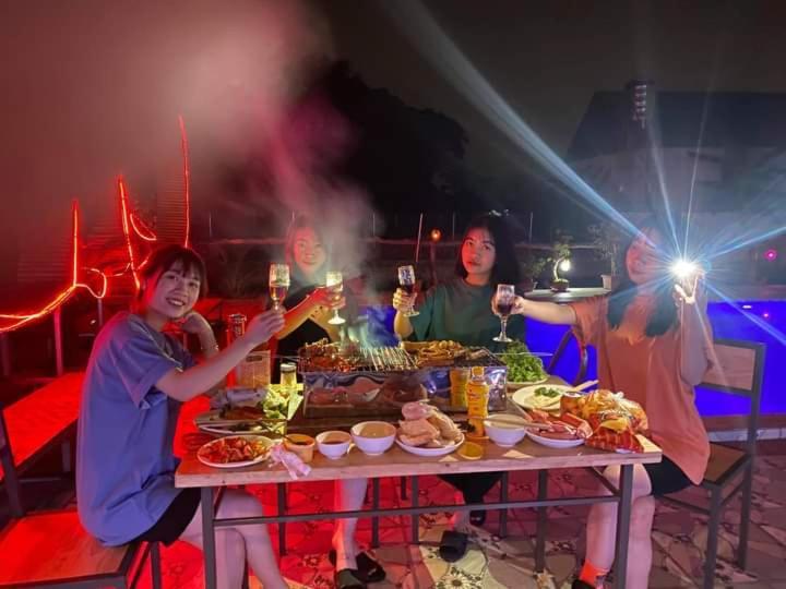 Hang Mua Lotus Homestay นิญบิ่ญ ภายนอก รูปภาพ