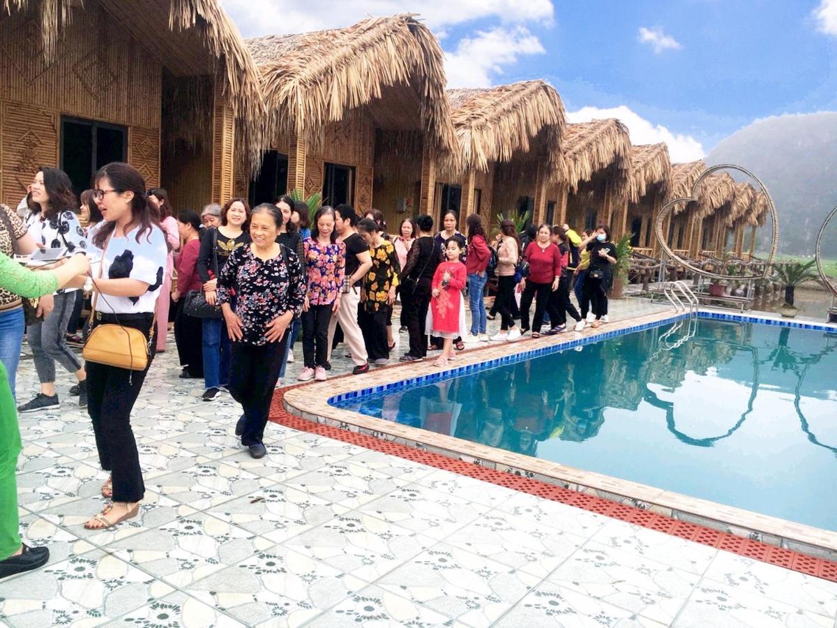 Hang Mua Lotus Homestay นิญบิ่ญ ภายนอก รูปภาพ