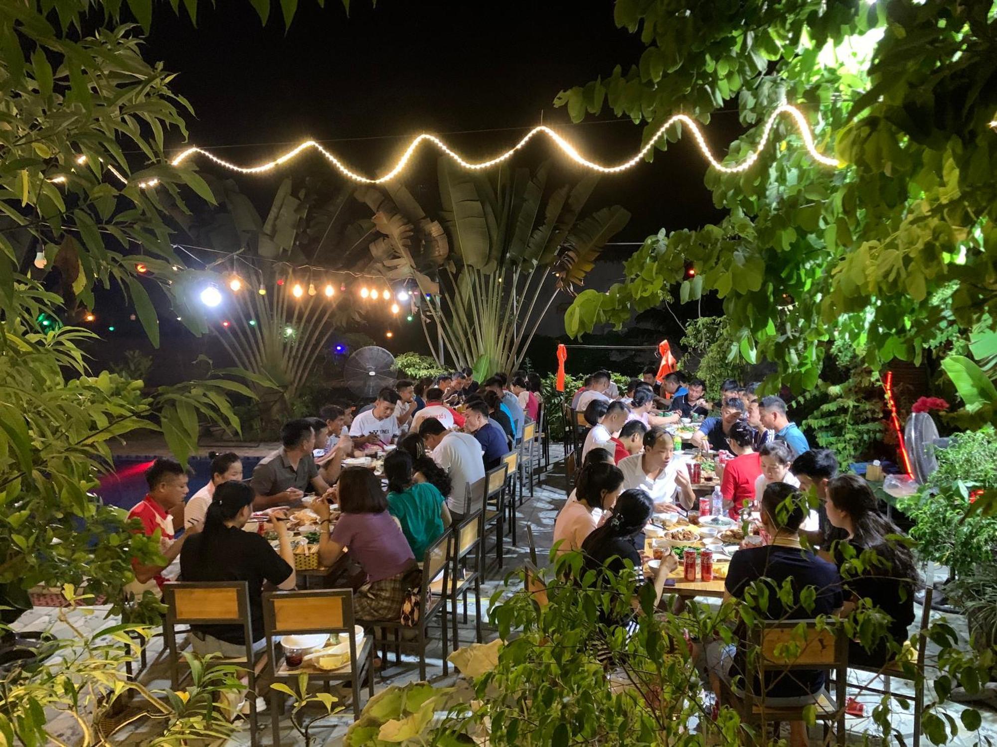 Hang Mua Lotus Homestay นิญบิ่ญ ภายนอก รูปภาพ